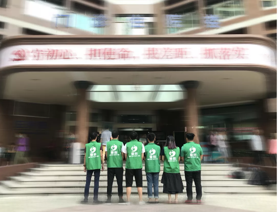 奮斗吧!共享陪護床小哥百煉成鋼!